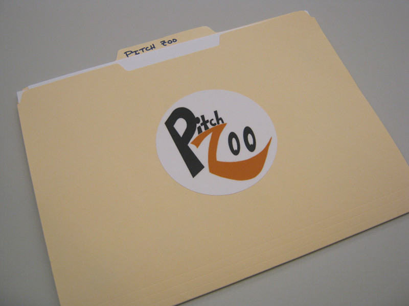 pitch_zoo_sticker_on_folder